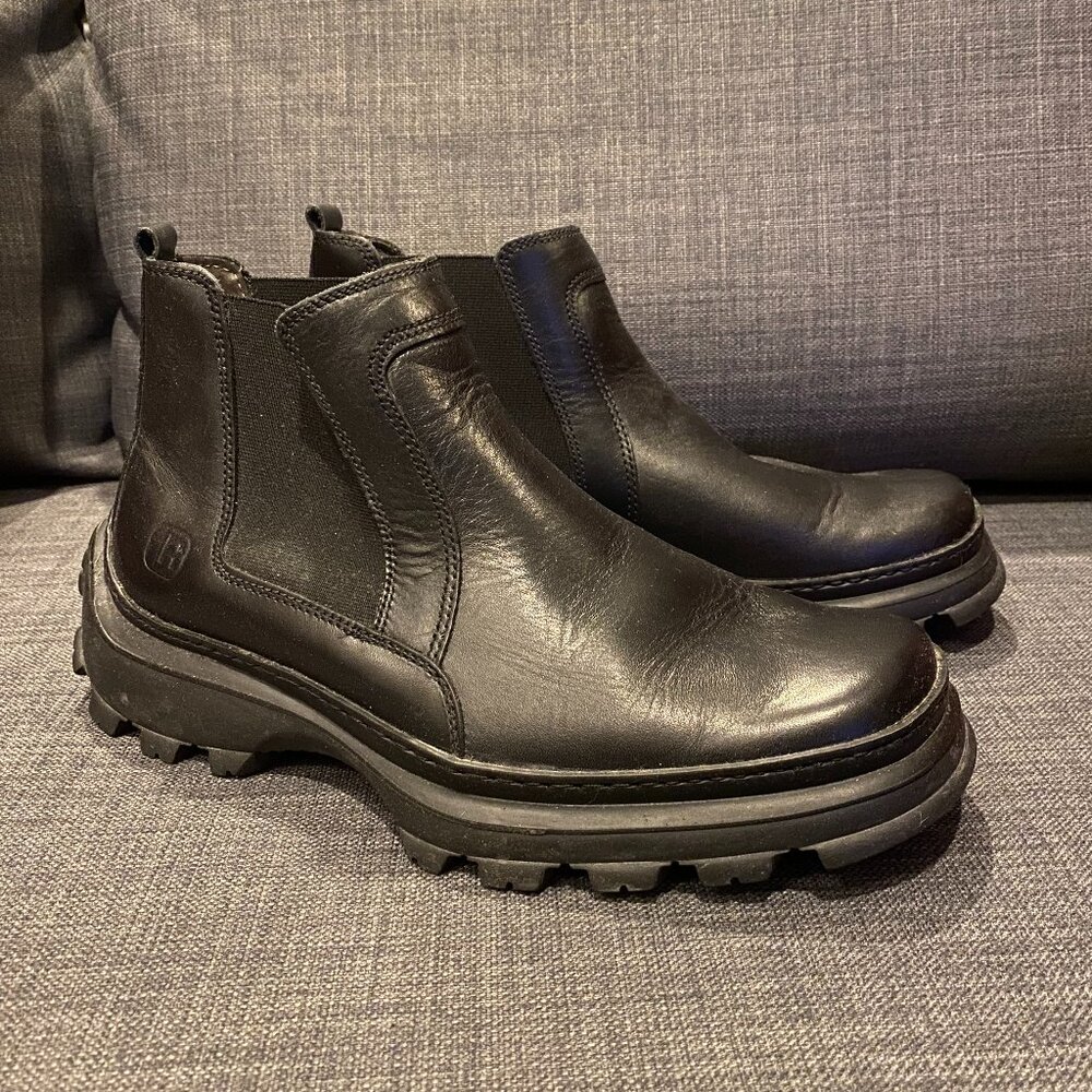 NOS Kenneth Cole Reaction Black Chelsea Boots US Mens 8 1/2 8.5